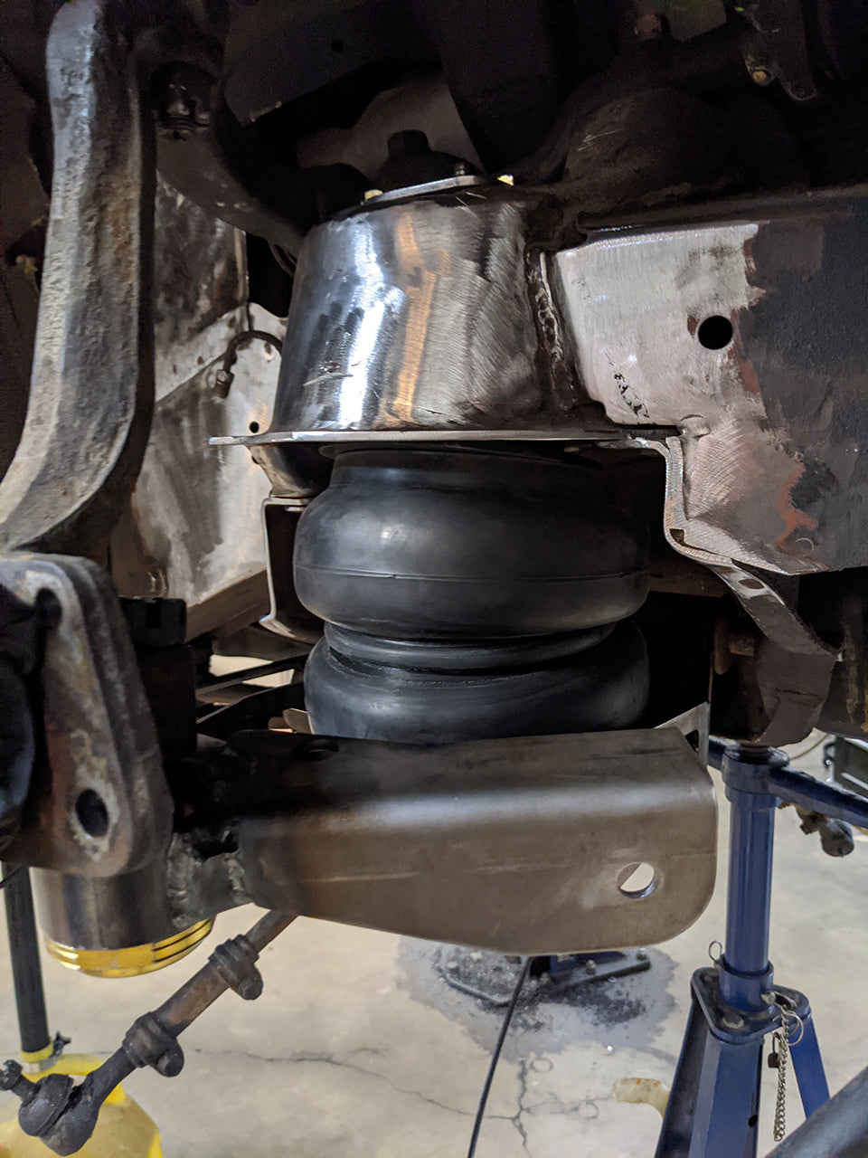 MKR 1961-1970 Lincoln Front Air Ride Kit